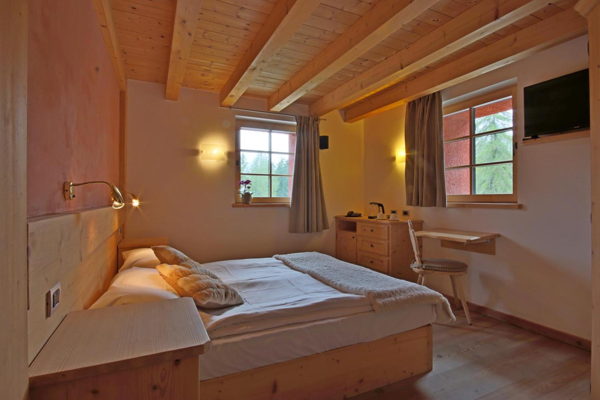 Ciasa Vervei Cortina d'Ampezzo Bagian luar foto