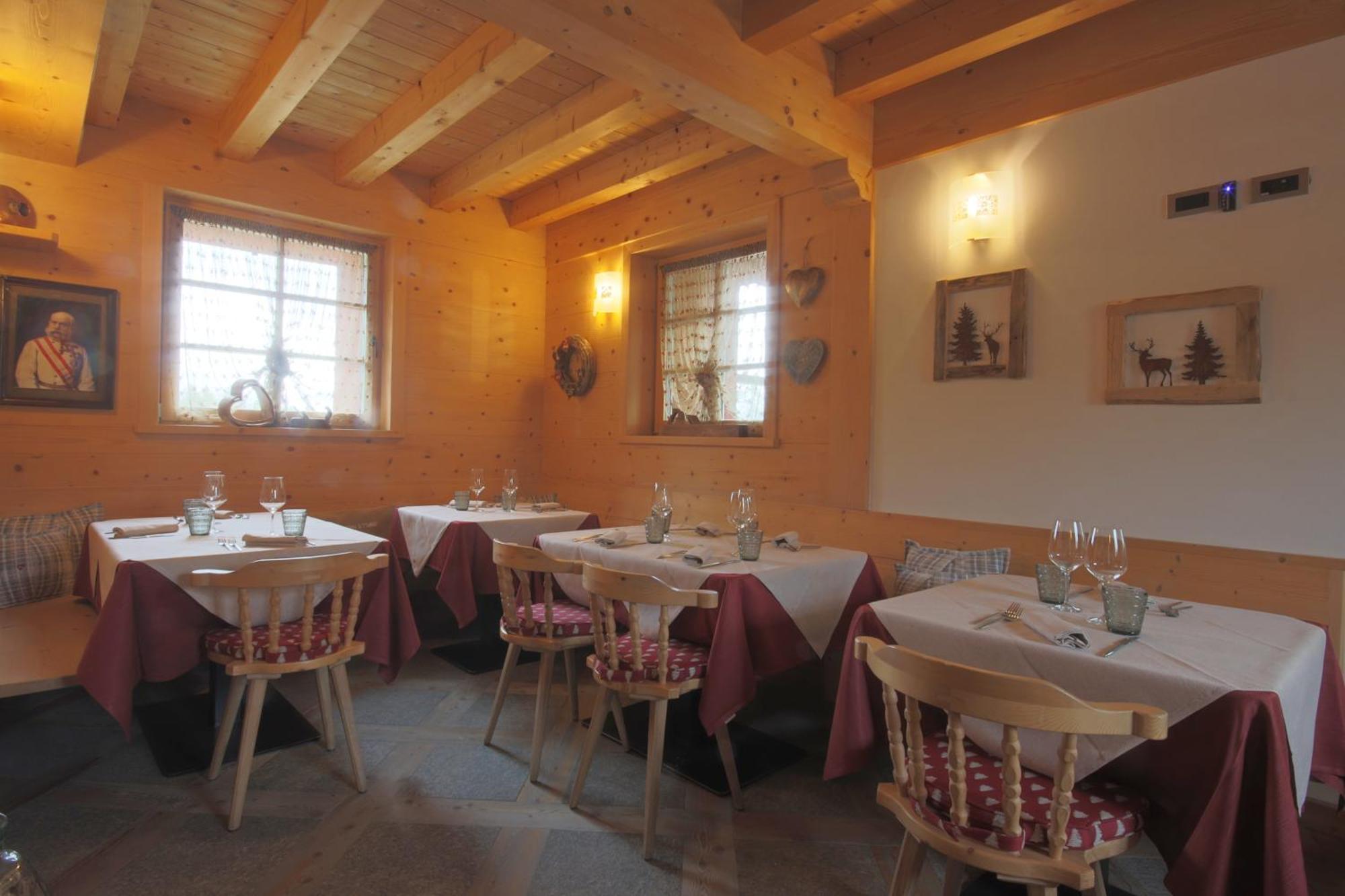 Ciasa Vervei Cortina d'Ampezzo Bagian luar foto