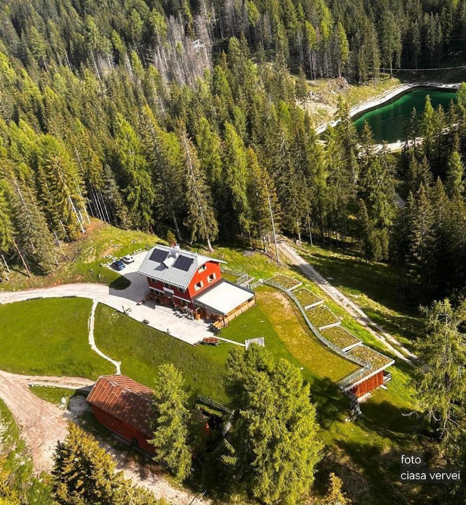Ciasa Vervei Cortina d'Ampezzo Bagian luar foto